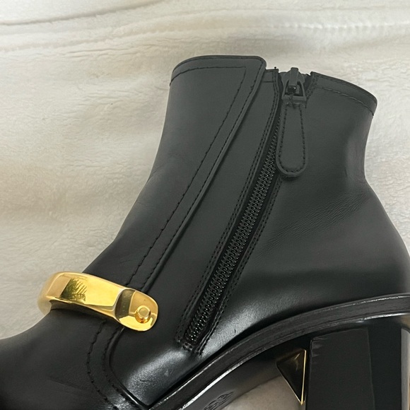 Alexander McQueen black with gold trim booties size 36 - Picture 12 of 16